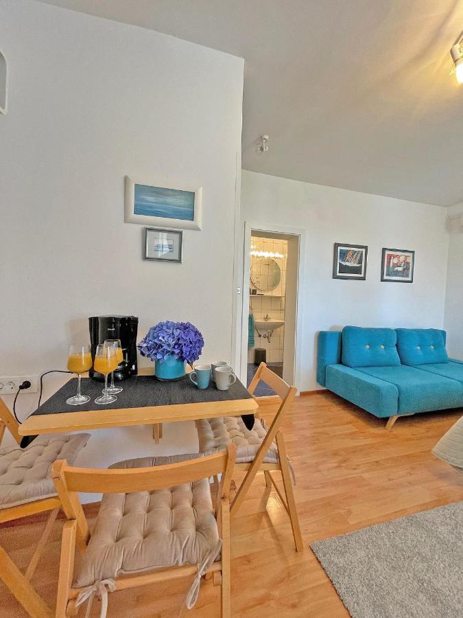 Studio Apartments Andrijana 米利尼 外观 照片